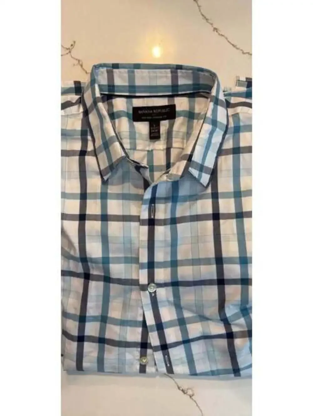 Banana Republic Men's Button-Down Shirts size Large